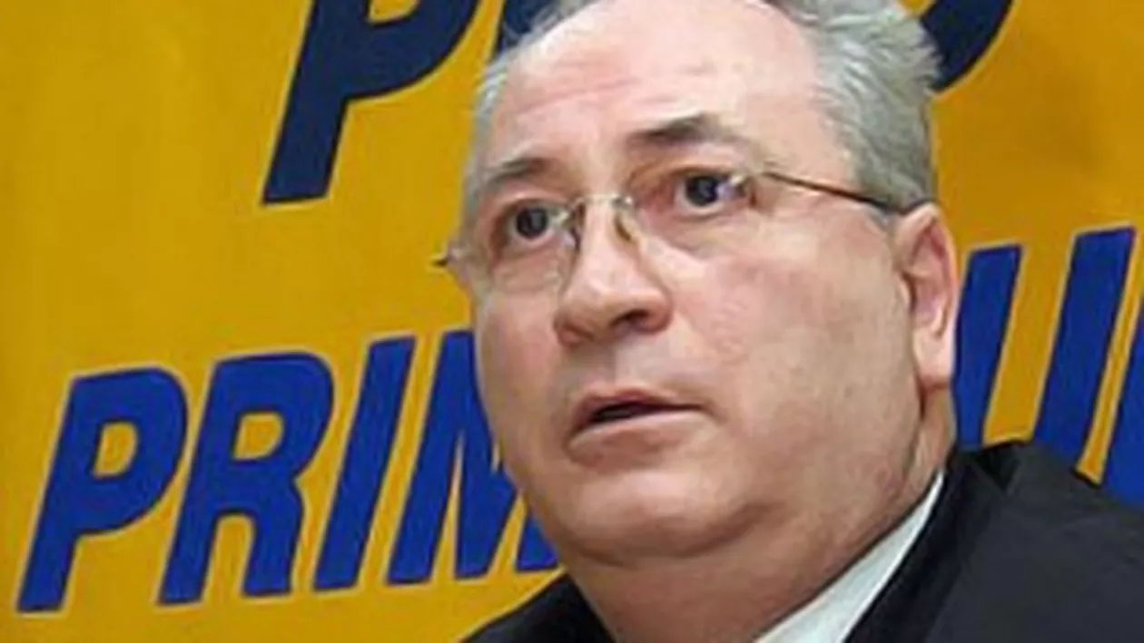 Hașotti: Niciun parlamentar PNL nu agreează afirmațiile lui Ghișe, vom cere conducerii sancționarea domnului senator