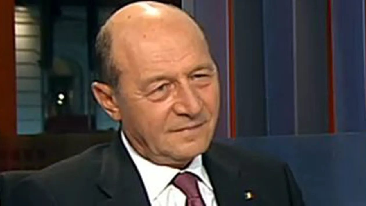 Președintele Băsescu: Dacă nu foloseam atribuțiile președintelui în 2010, România se prăbușea