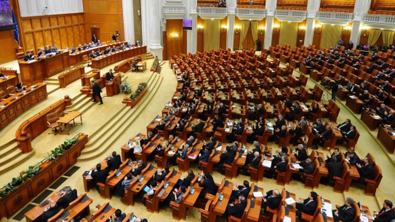 Traseiștii politici își vor pierde mandatul în Parlament: Amendamentul, votat în unanimitate de Comisia de revizuire a Constituției