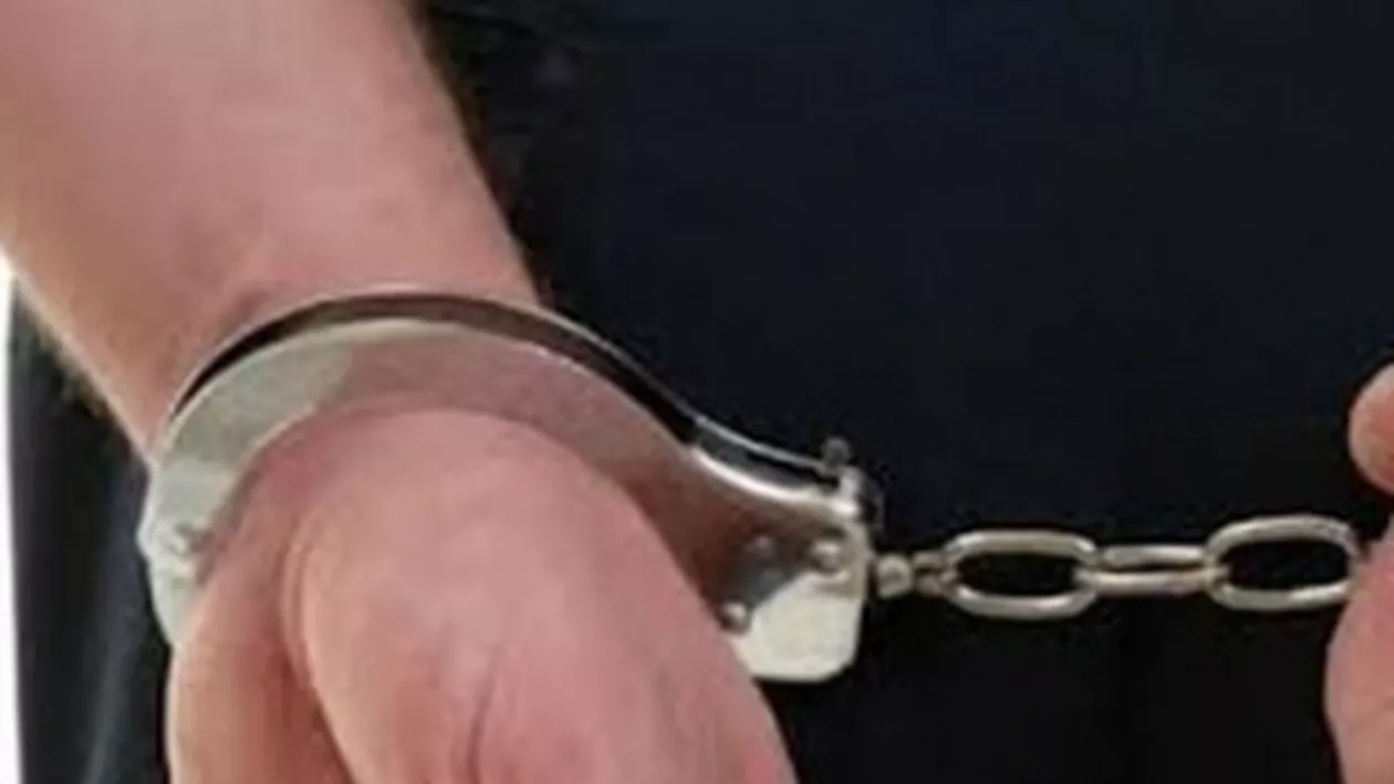 Poliția din Gorj a reținut un tânăr de 18 ani, considerat complice în cazul adolescentei care ar fi fost răpită