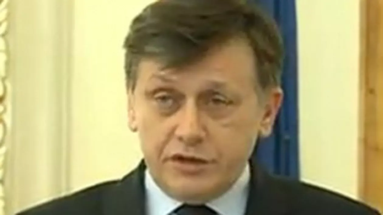 Crin Antonescu: O primă discuţie pe revizuire cu reprezentanţii Comisiei de la Veneţia, în 4-5 iulie