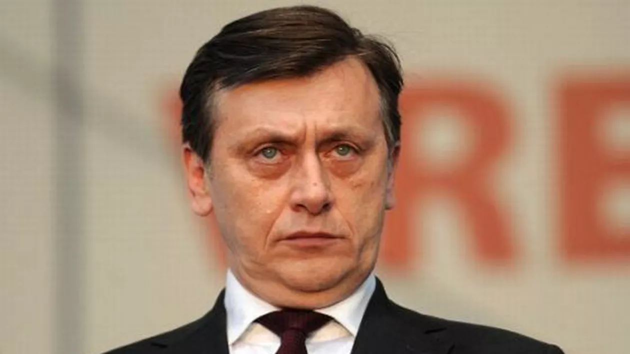 Crin Antonescu: Deocamdată Băsescu nu poate da jos Guvernul. USL nu-l rupe Băsescu, ci doar noi