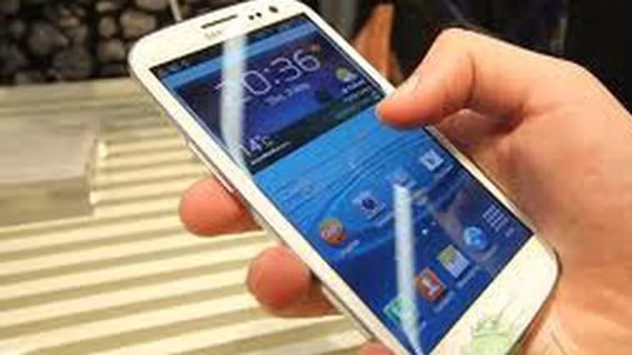 Samsung renunţă la Galaxy S3 și reduce producția la Galaxy S4