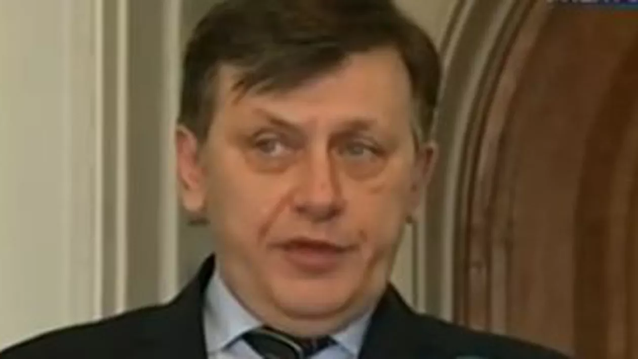 Antonescu: Curtea Constituțională se pronunță asupra constituționalității unui act normativ, nu și când intră în vigoare