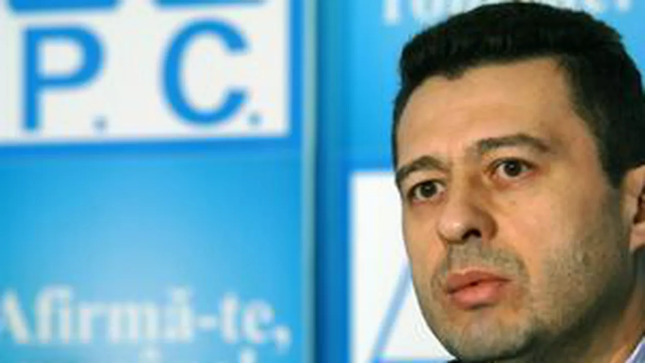 Secretarul general al PC: Declarația lui Antonescu e un fel de culturism la televizor