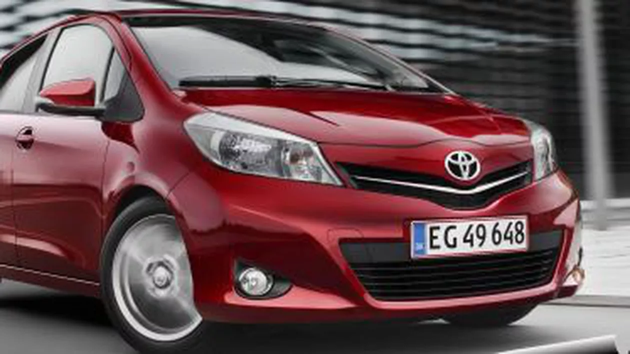 Toyota recheamă în service 185.000 de mașini: O defecțiune la sistemul electric poate duce la îngreunarea direcției
