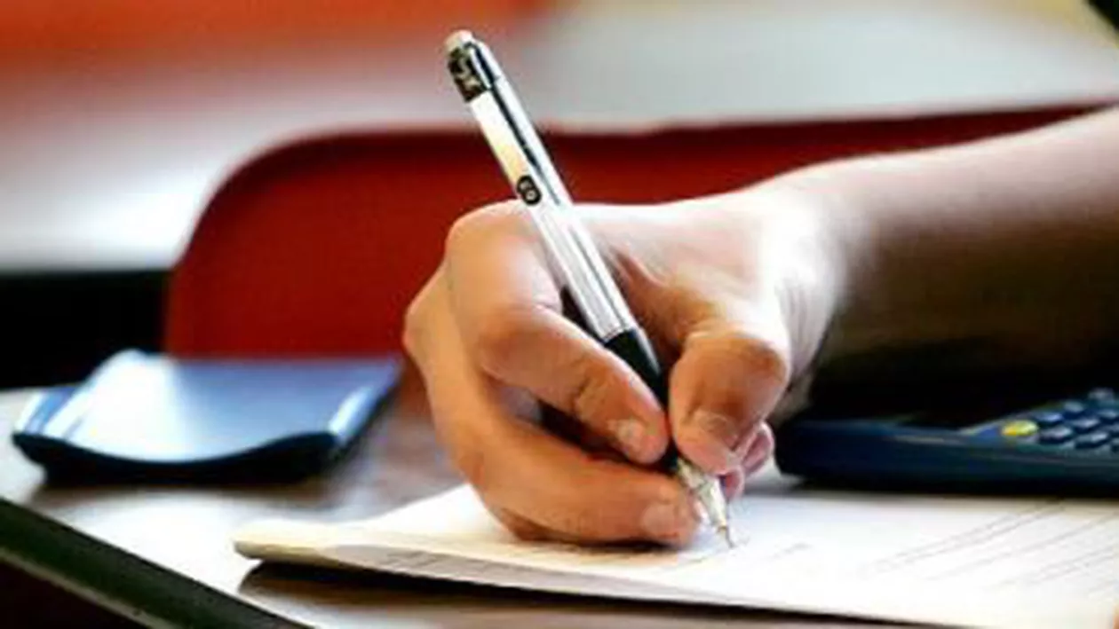 Mai multe documente de la ISMB, legate de dosarul de corupție de la Liceul Bolintineanu, ridicate de procurori