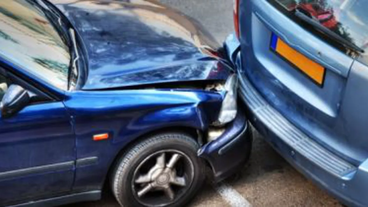 Accident pe Autostrada Bucrești – Pitești: Două persoane au fost rănite, iar traficul este îngreunat