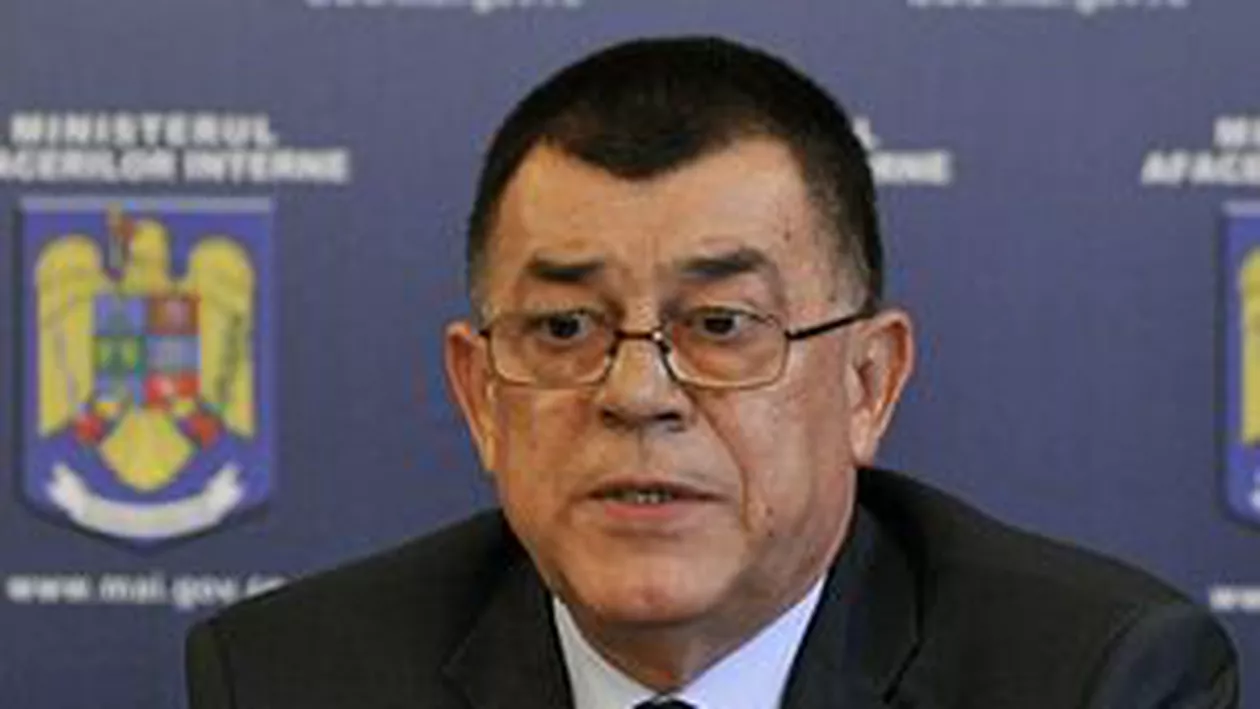 Radu Stroe: Am dispus anchetă la IGPR privind părintele bruscat şi purtătorul de cuvânt de la Capitală