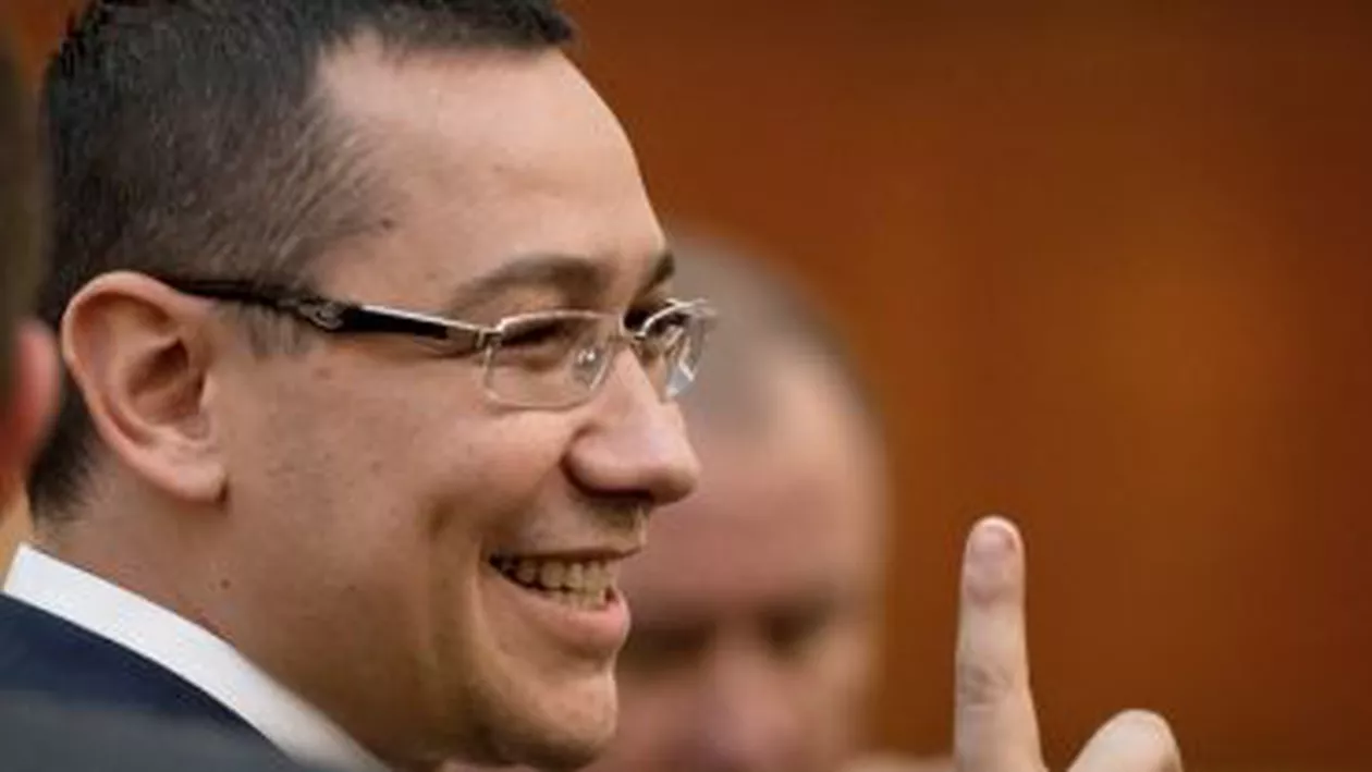 Premierul Ponta îl ceartă pe ministrul Pricopie pentru că a fost ”sac de box” la TV