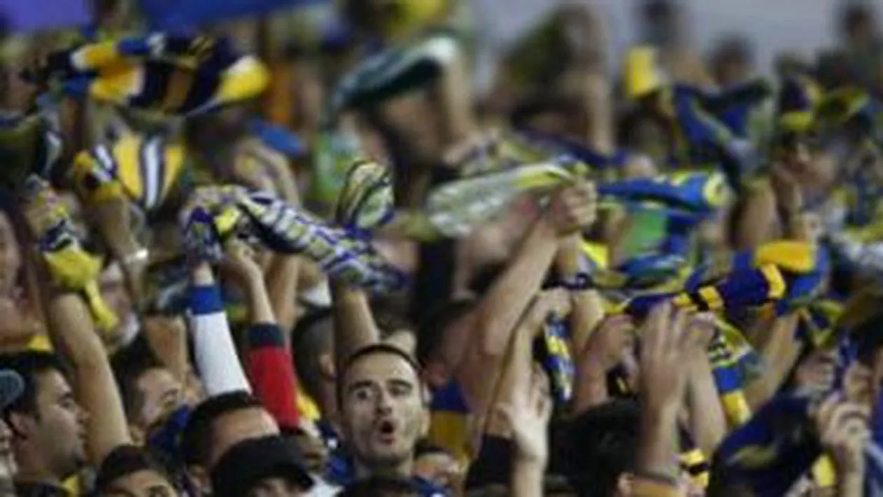 Aproximativ 6.000 de suporteri ai Petrolului Ploiești, prezenți la meciul de Supercupă