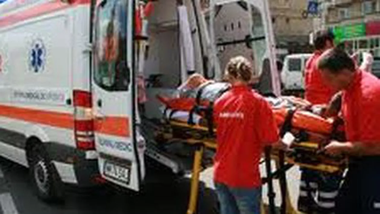 Brașov: Un bărbat a căzut de la etajul 3 după ce a confundat uşa de ieşire cu cea de la balcon