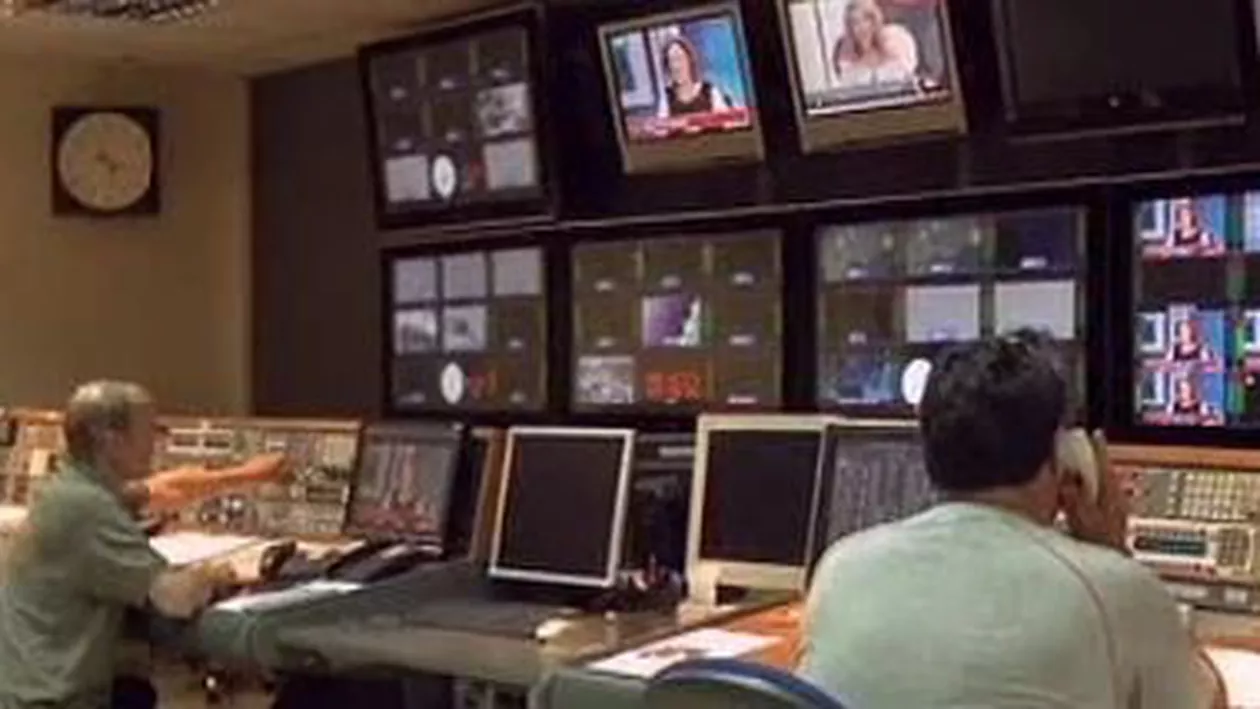 Televiziunea publică din Grecia a reînceput să emită programe