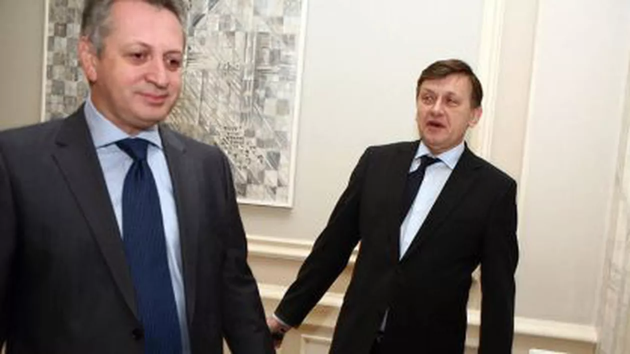 Crin Antonescu, despre Relu Fenechiu: Nu regret nicio clipă că un om competent a fost desemnat ministru de PNL