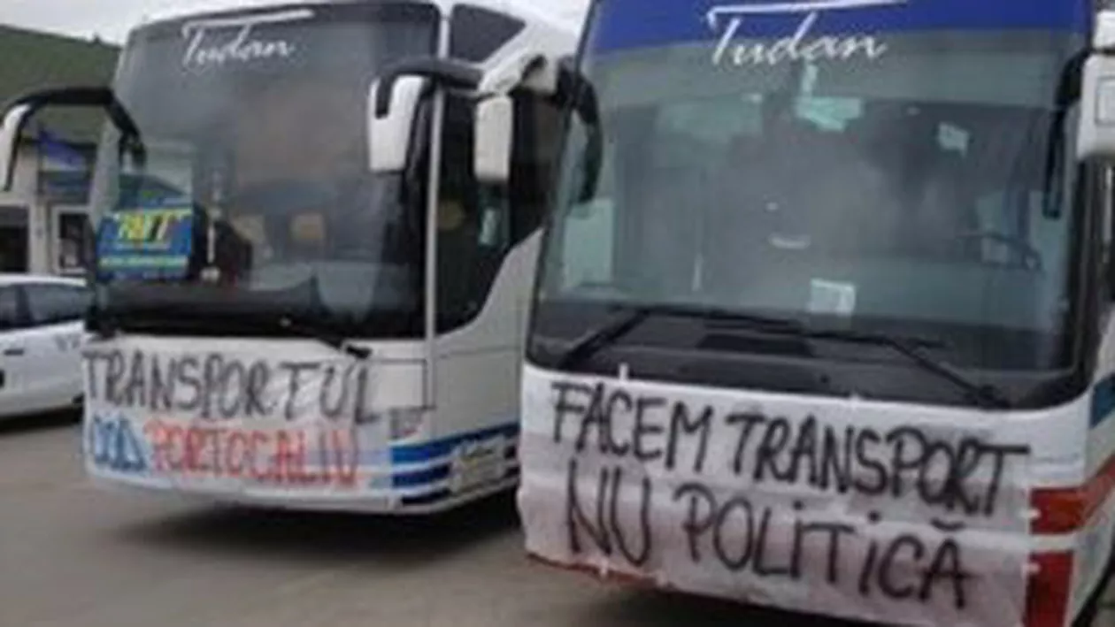 Călărași: Peste 100 de transportatori protestează cu mașinile pe străzile din oraș