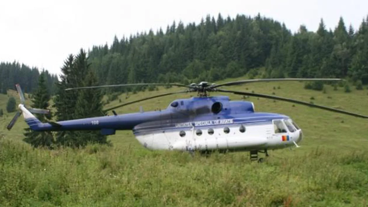 Turista cehă rănită în Munţii Făgăraş va fi recuperată vineri dimineaţă cu elicopterul MAI