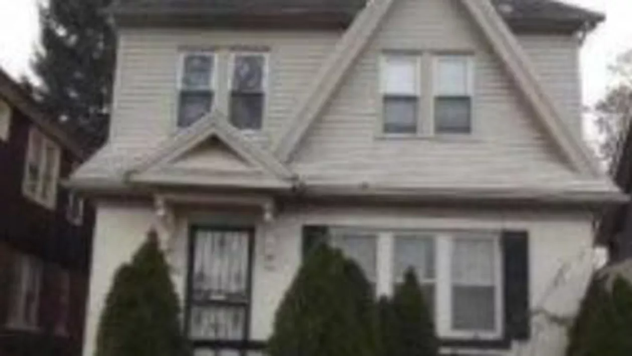 Piața imobiliară din Detroit este la pământ: Casele sunt scoase la vânzare și la 100 de dolari