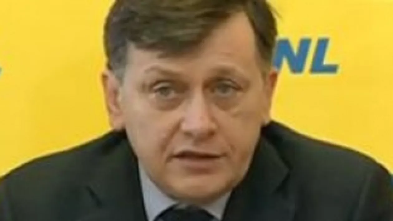 Crin Antonescu, contestat de un baron PSD la candidatura sa la președinție