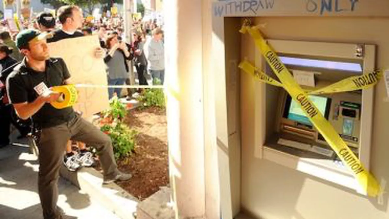 Aproximativ 5.500 de filiale bancare din UE, închise în anul 2012