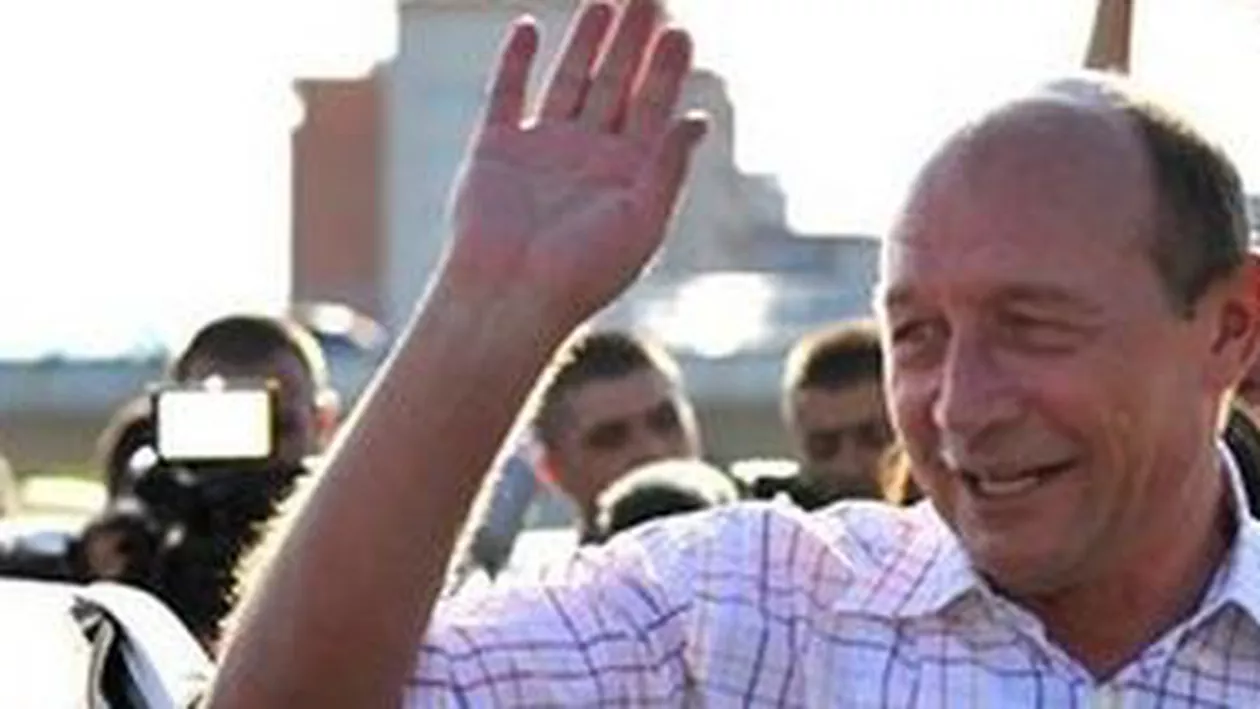 Harghita: Președintele Băsescu va participa, luni, la Universitatea de Vară de la Izvoru Mureșului