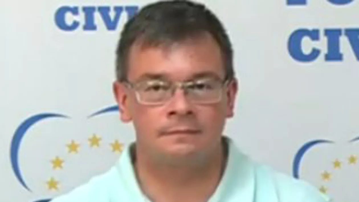Mihai Răzvan Ungureanu: Crin Antonescu dă dovadă de ipocrizie politică. Are nevoie de UDMR pentru că îi lipsesc voturile