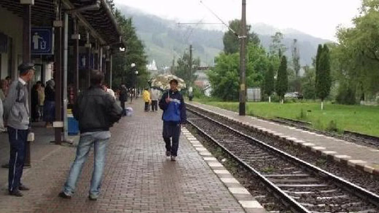 Suceava: Un tânăr și-a înjunghiat soția într-o gară, după care s-a automutilat