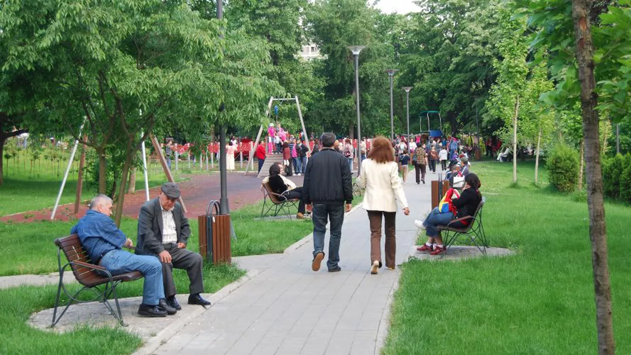 Fetiță de 3 ani, electrocutată în Parcul Delfinului din Capitală