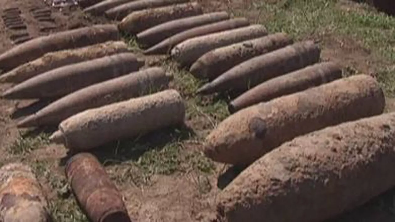 Bomba găsită pe șantierul unui mall din Galați, dusă în poligon pentru a fi detonată