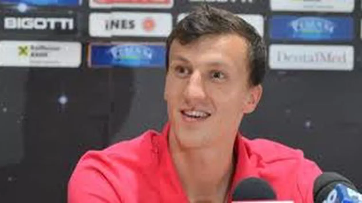 Vlad Chiricheş a plecat la Londra pentru a semna cu Tottenham