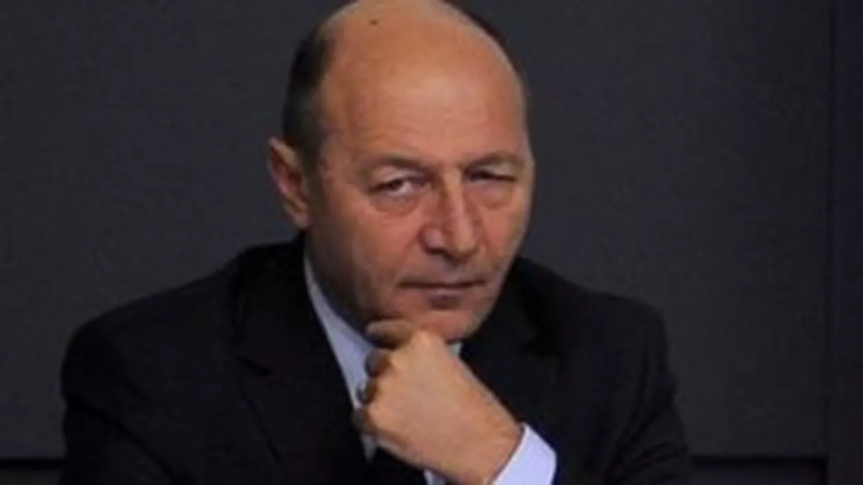 Mesaj de condoleanțe al președintelui Băsescu către familiile românilor implicați în accidentul din Ungaria