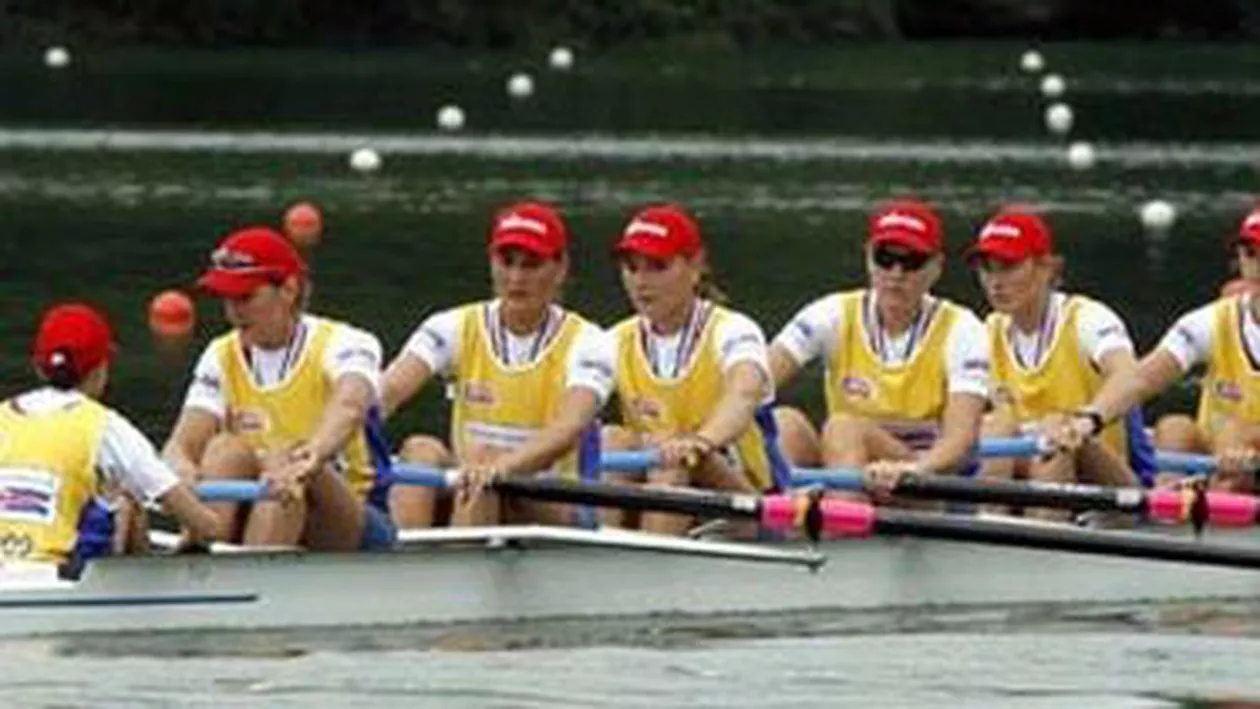 Echipajul feminin de 8+1 al României a obținut medalia de argint la Campionatul Mondial de canotaj