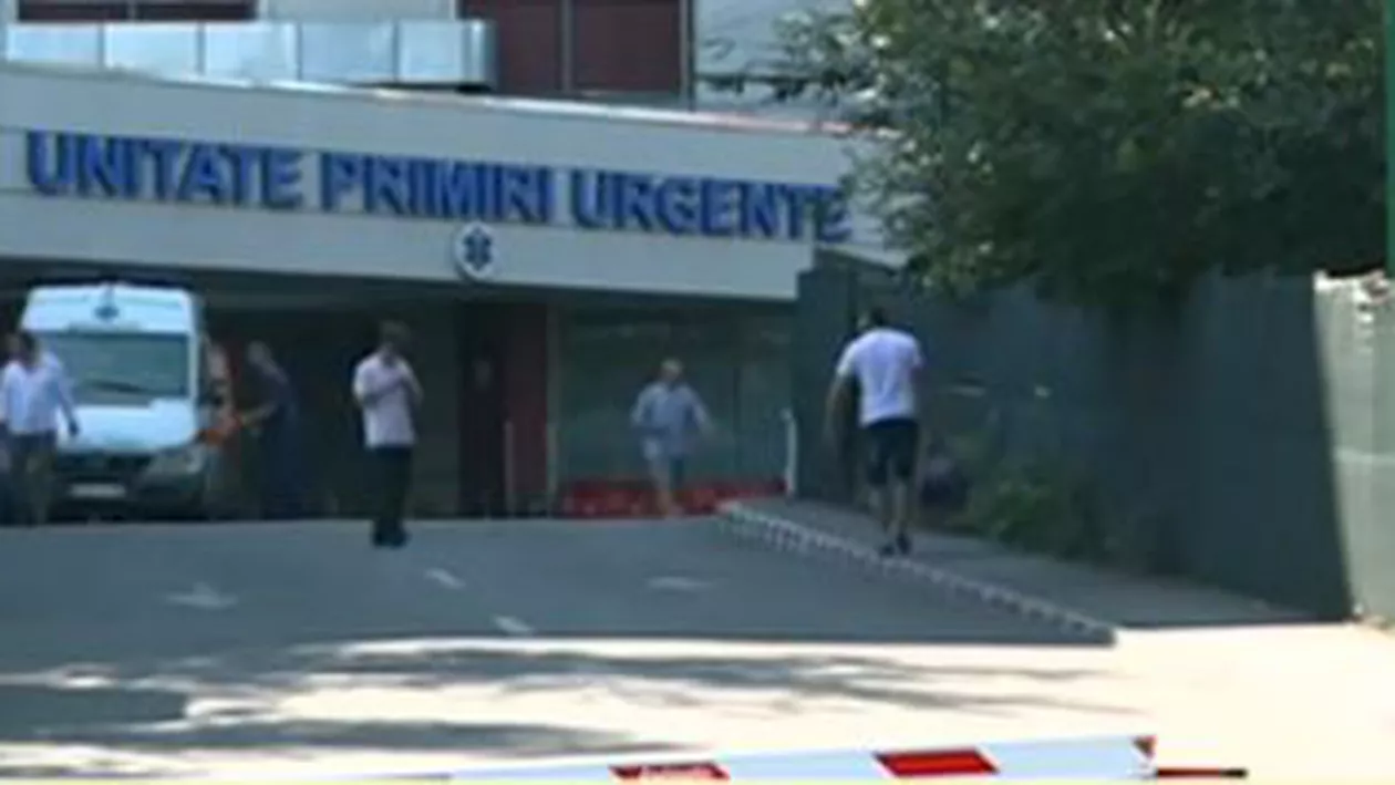 Traian Băsescu a ajuns la Spitalul Universitar unde își vizitează fiica și nepoata