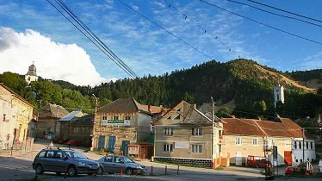 Sondaj: Românii cred că autoritățile trebuie să susțină proiectul Roșia Montană și exploatarea gazelor de șist