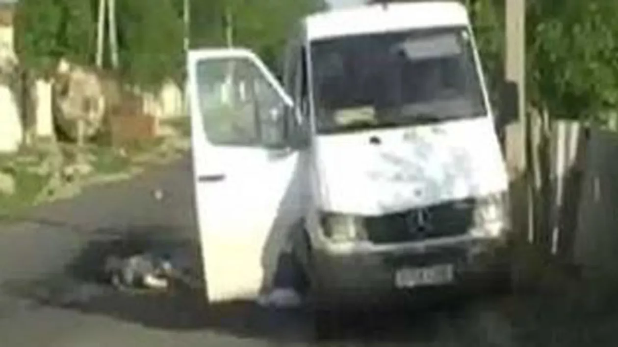 Accident rutier în Giurgiu, între un tir și un microbuz de persoane