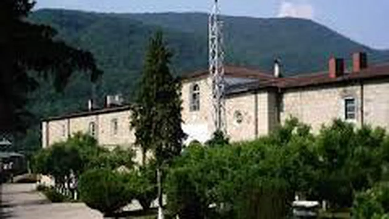 Un deţinut a susţinut în premieră în Penitenciarul Târgu-Ocna examenul de absolvire a liceului