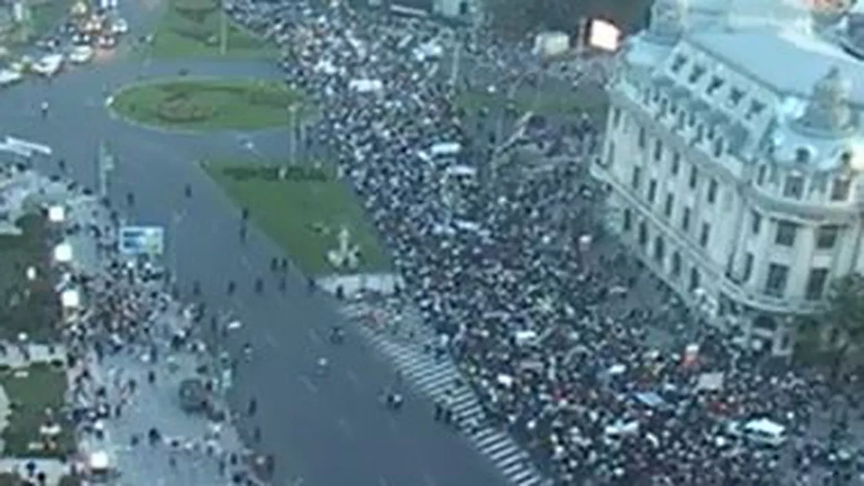Manifestație de amploare în București: 10.000 de persoane protestează față de proiectul Roșia Montană (VIDEO)