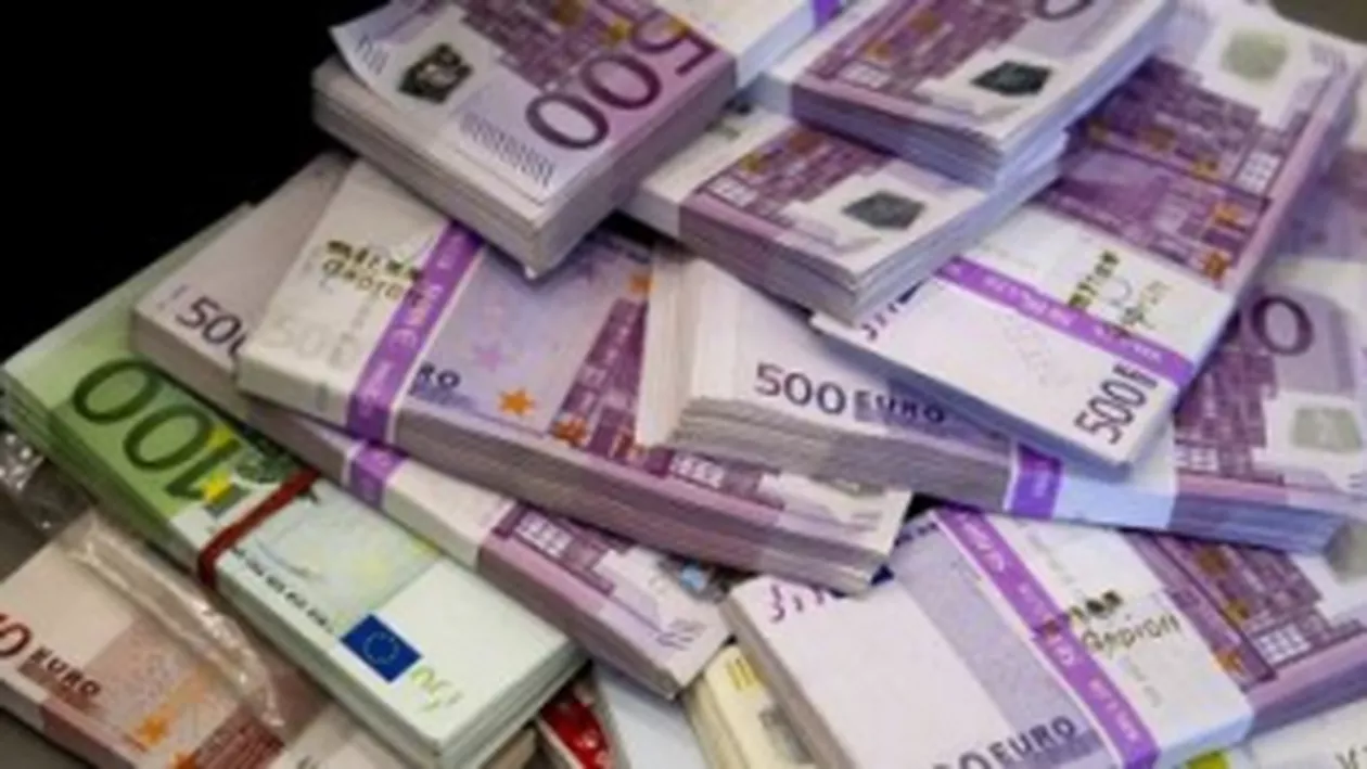 BNR: Străinii au scos un miliard de euro din depozite pe parcursul unui an de zile