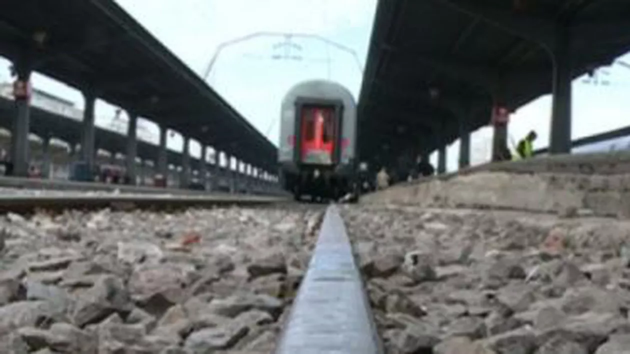 CFR, întârzieri mari la programul de reparații capitale: Sunt reabilitați doar 10 kilometri de rețea anual