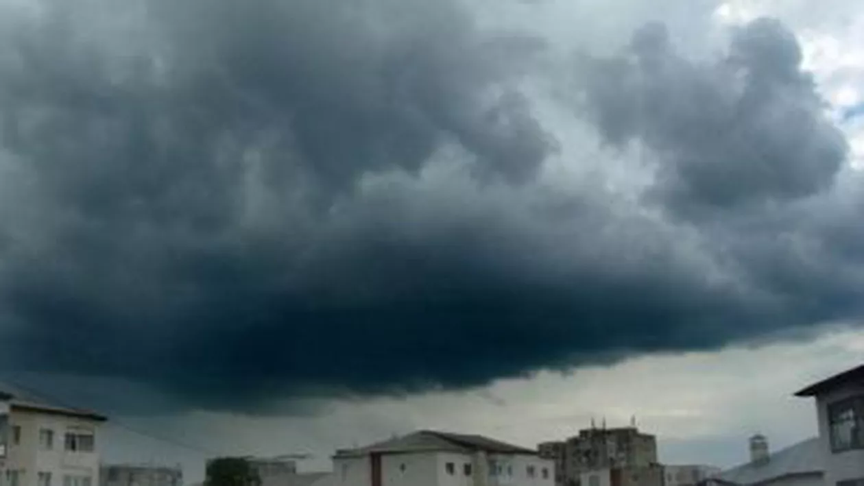 Avertizare cod galben de vreme severă pentru Constanța și Tulcea