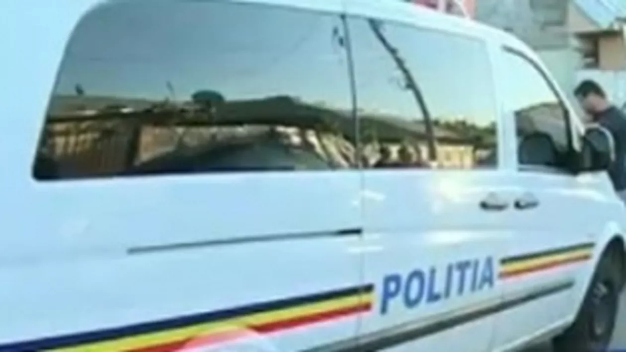 Vaslui: Taximetrist arestat pentru trafic de minore, după ce a exploatat sexual şi o fată de 14 ani