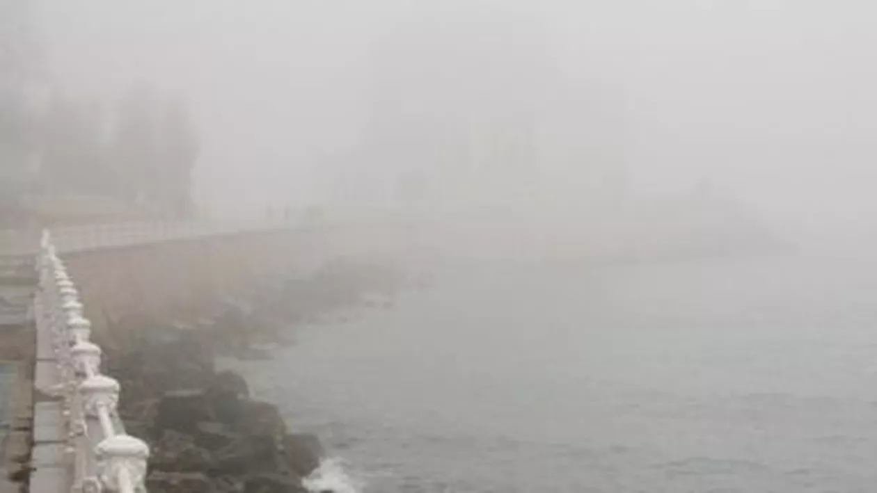 Porturile de la Marea Neagră, închise din cauza ceții dense