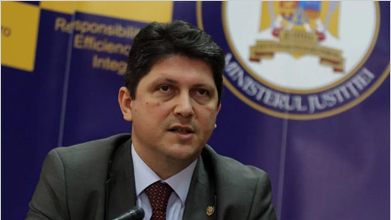 Corlăţean, despre pactul de coabitare: Discuţiile avansează spre o funcţionare corectă instituţional