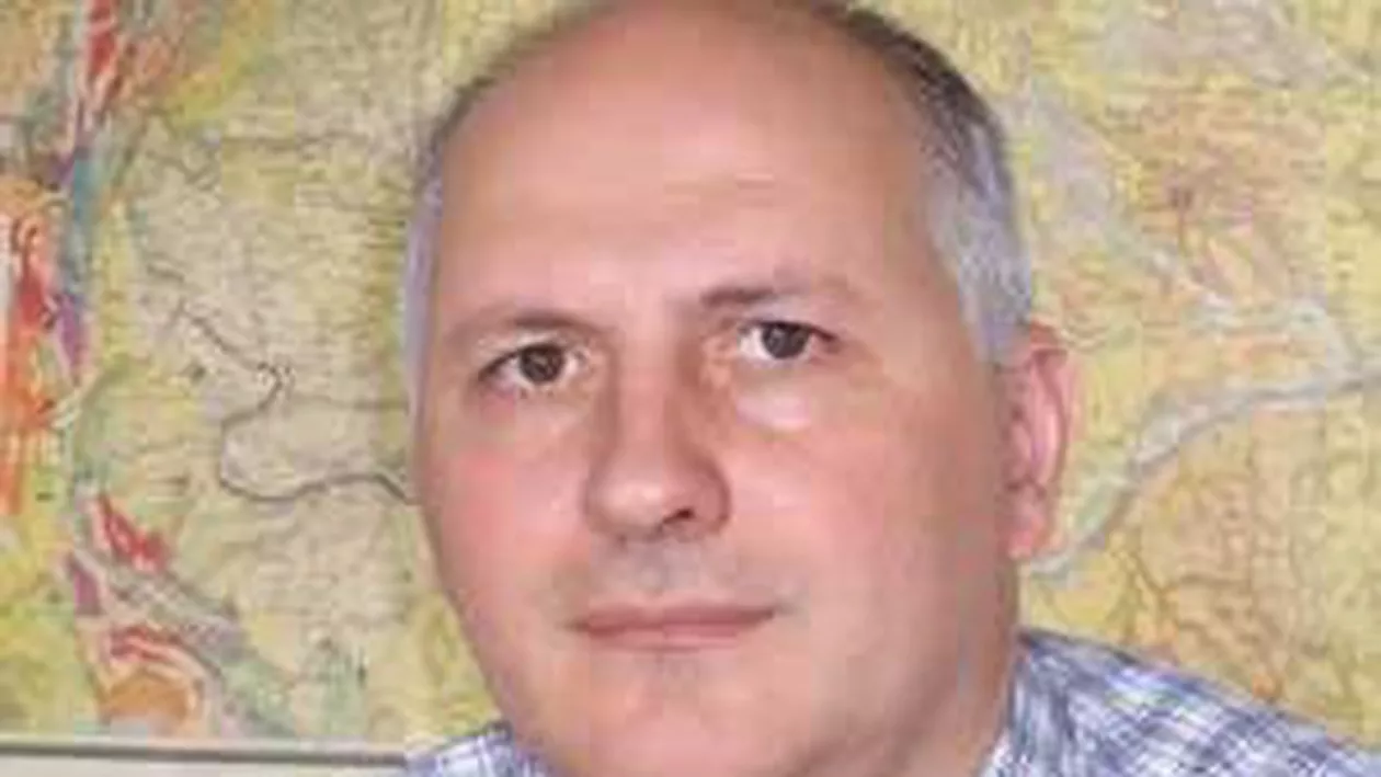 Directorul Institutului Geologic al României, Ștefan Marincea, demis prin fax, din cauza unor documente privind Roşia Montană