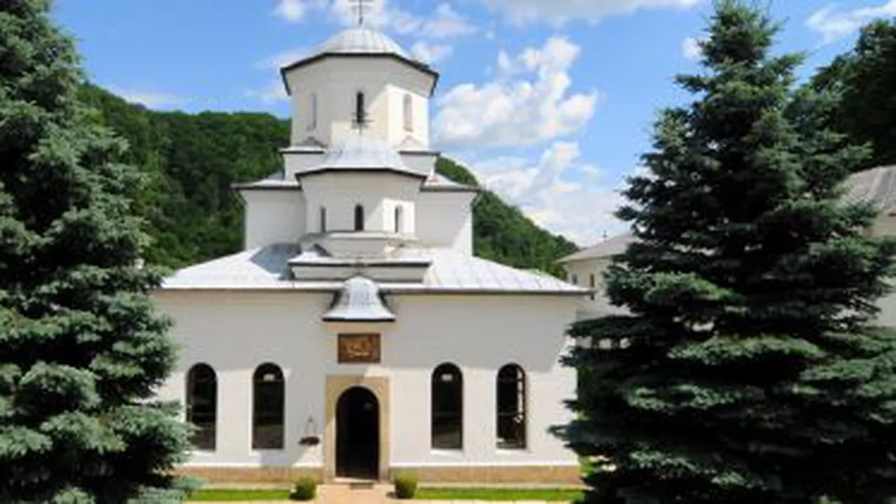 O călugăriță de la mănăstirea Tismana s-a îndrăgostit de un muncitor şi a fugit cu el