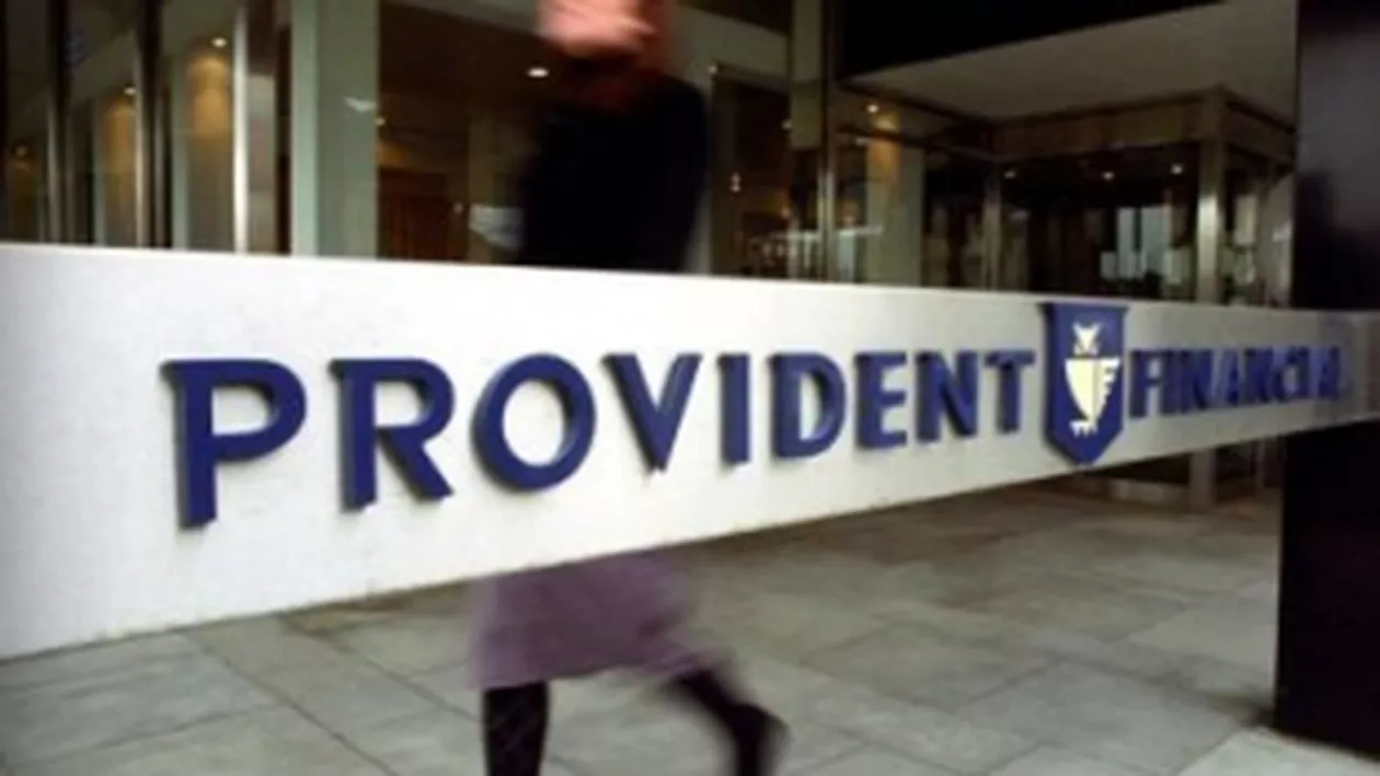 Creditele rapide și o mai bună educație financiară, tot mai importante pentru români