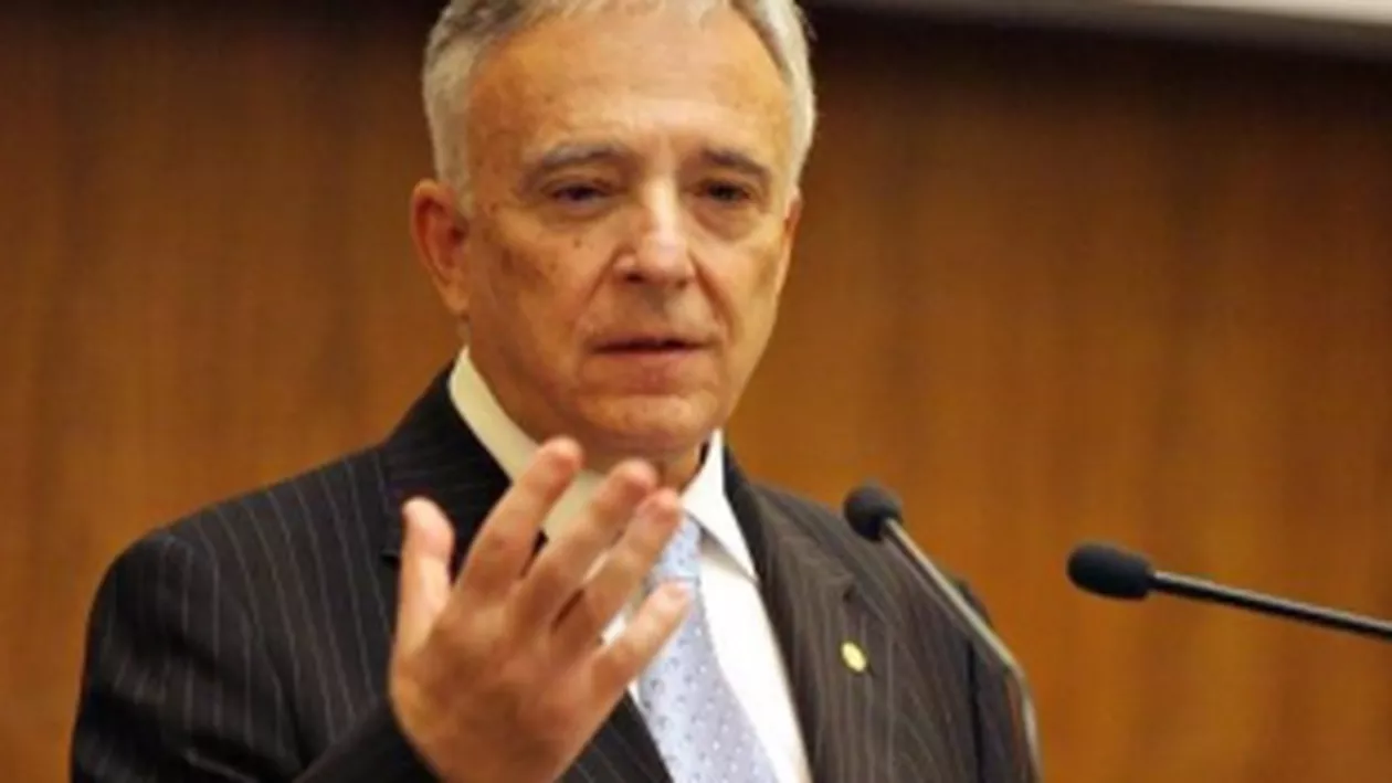 Ponta îl vede pe Isărescu un candidat cu șanse la Președinție, însă spune că acesta nu va candida