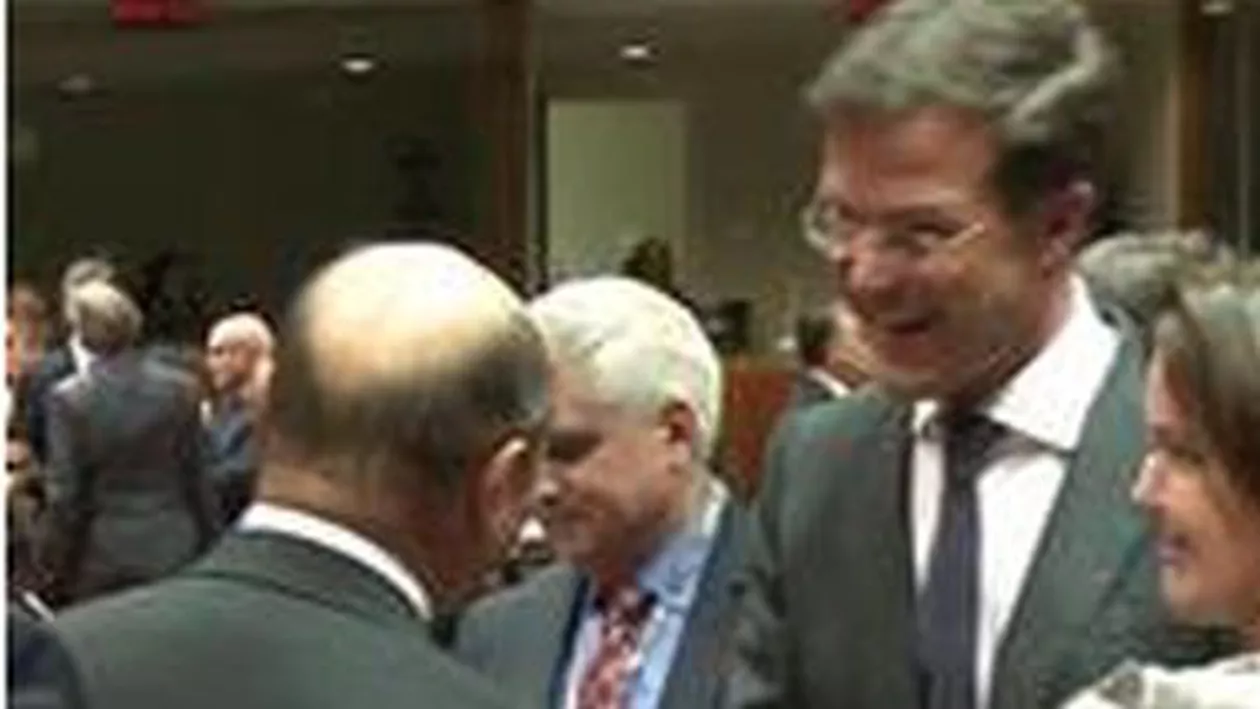 Premierul olandez, către președintele României la Consiliul European: ”You’re back!” Băsescu: ”I’m always back!” (VIDEO)