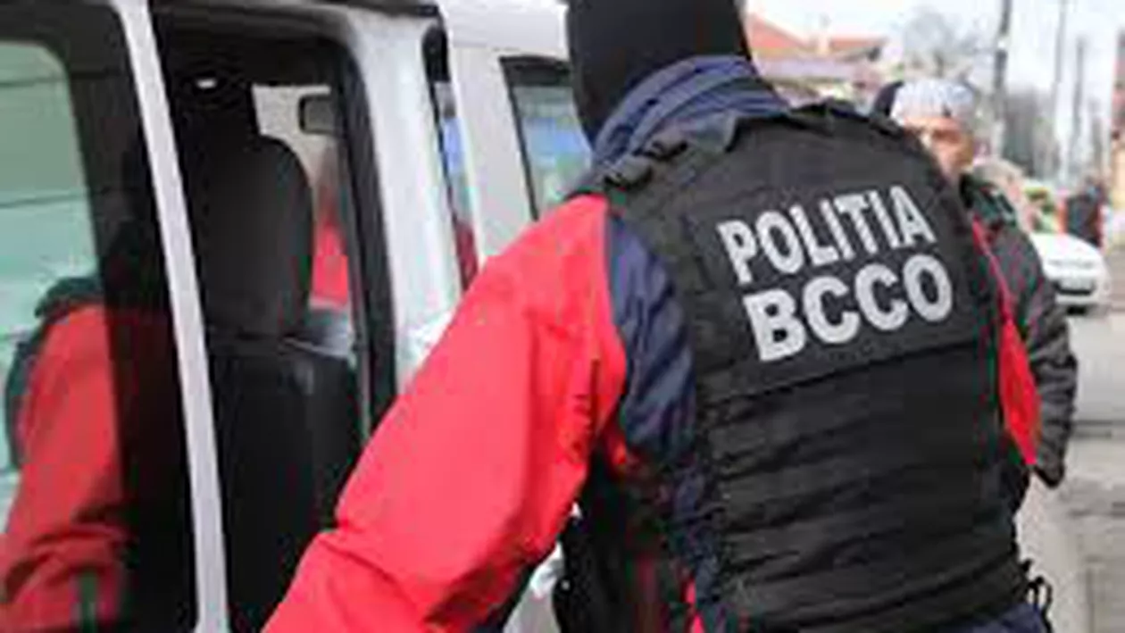 Şeful BCCO Constanţa şi cel al Serviciului Antidrog au fost retrogradaţi