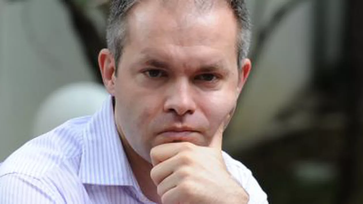 Daniel Funeriu: Aș vrea să fac un apel către Guvern și îl somez să plătească banii de navetă elevilor