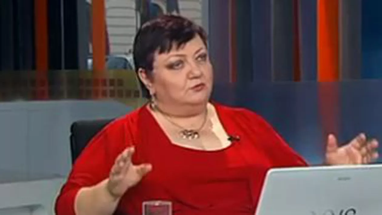 Minerva prezintă previziunile astrologice pentru sfârșitul anului 2013 (VIDEO)